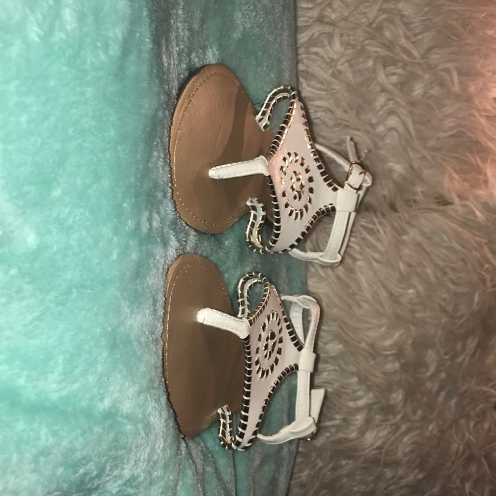 Shoes size:9 never worn